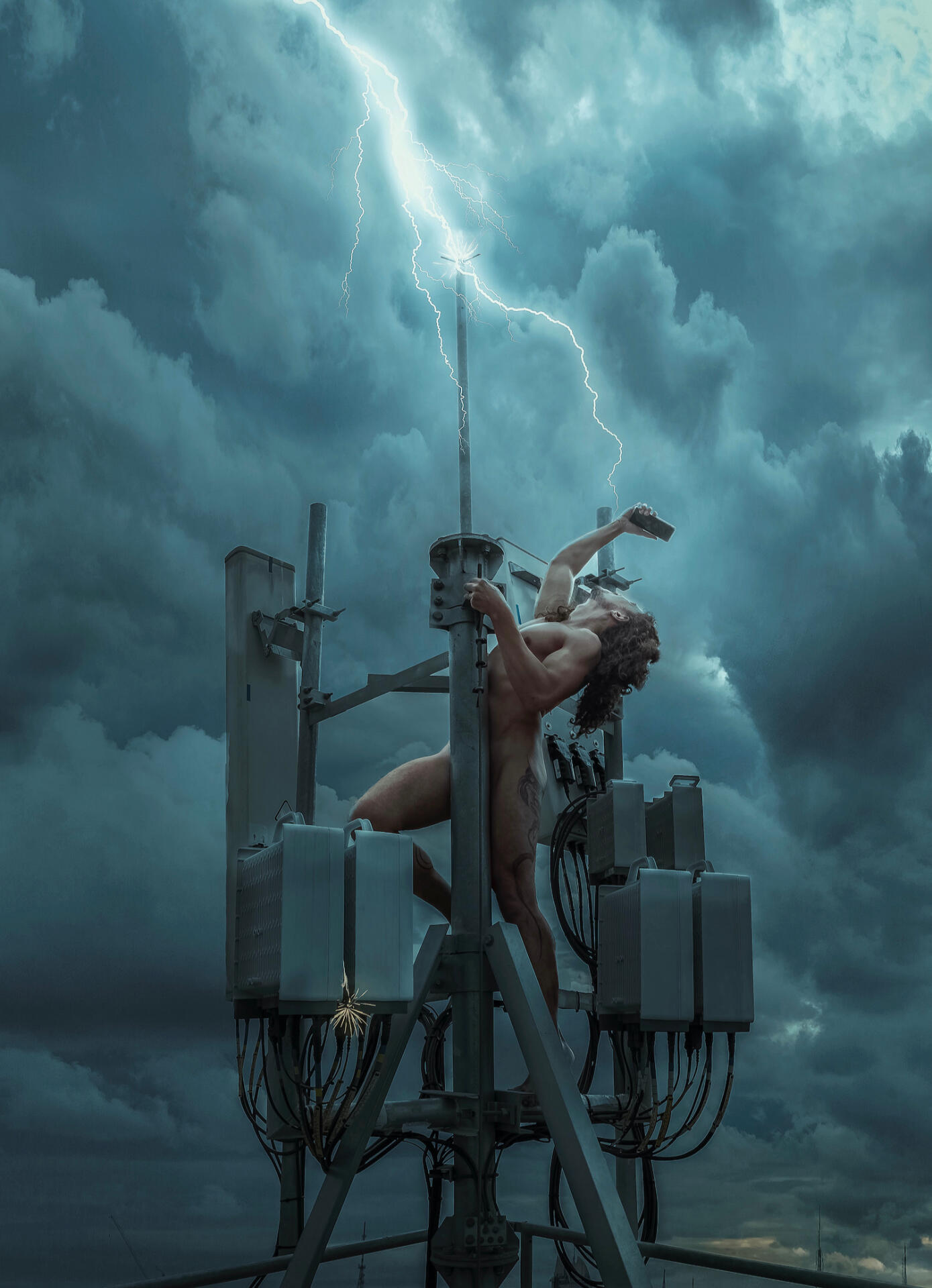 WAGMI by Hugo Faz and Luiz Leles